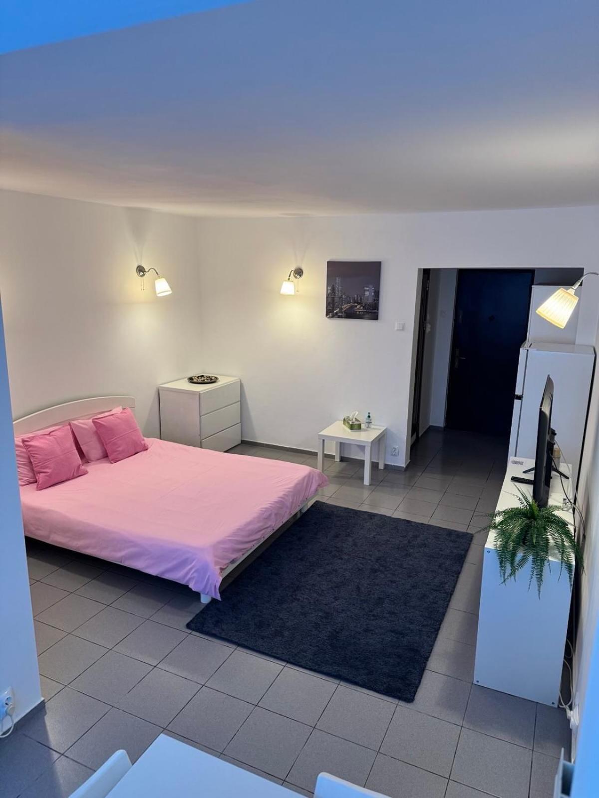 Park Lake Apartment Букурещ Екстериор снимка