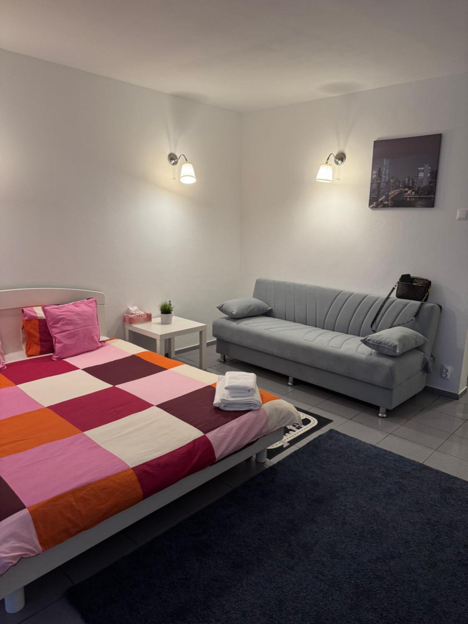 Park Lake Apartment Букурещ Екстериор снимка